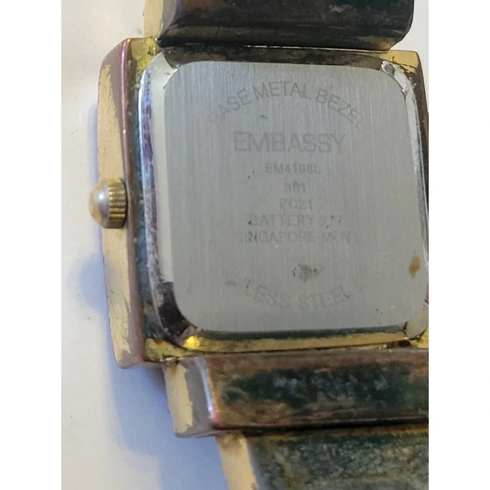 Vintage Watch Lot of 5 Gruen Embassy Studio Time Gold Silver tone * For Parts